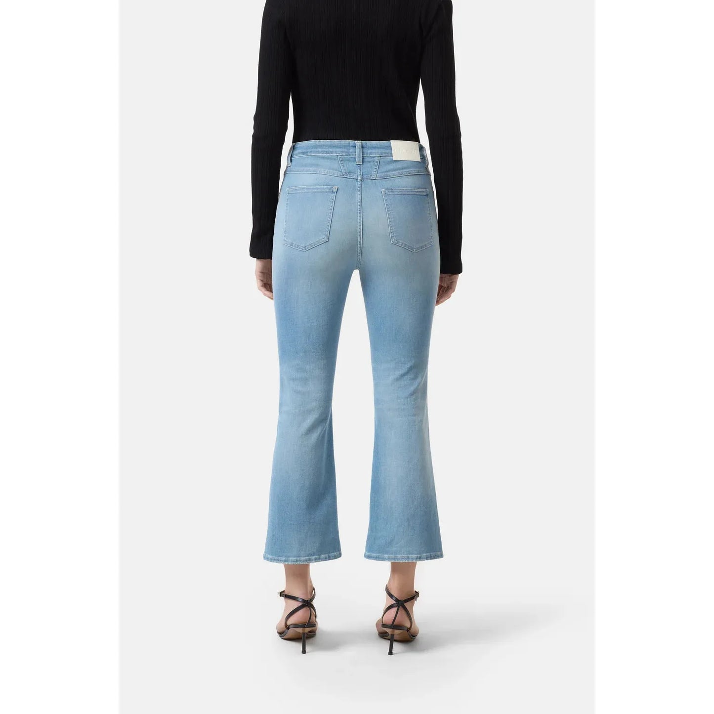 Closed Flared Jeans Hi-Sun in Light Blue