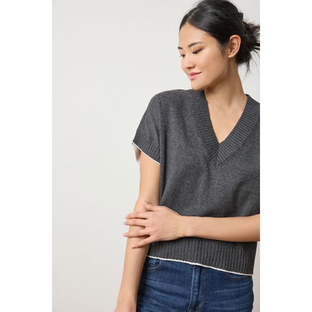 Lilla P Short Sleeve V-Neck Pullover Sweater in Licorice