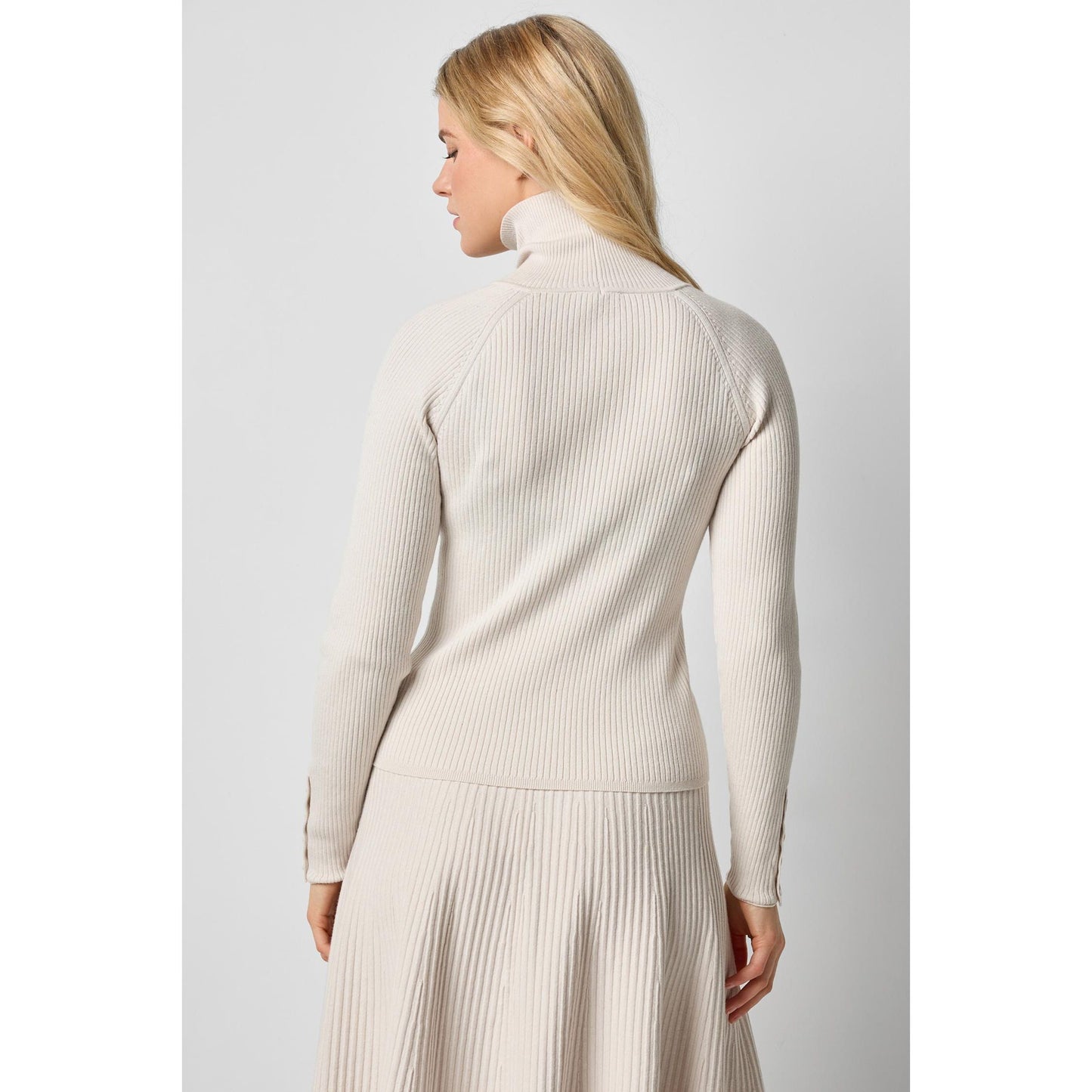 Lilla P Slim Rib Turtleneck in Mist