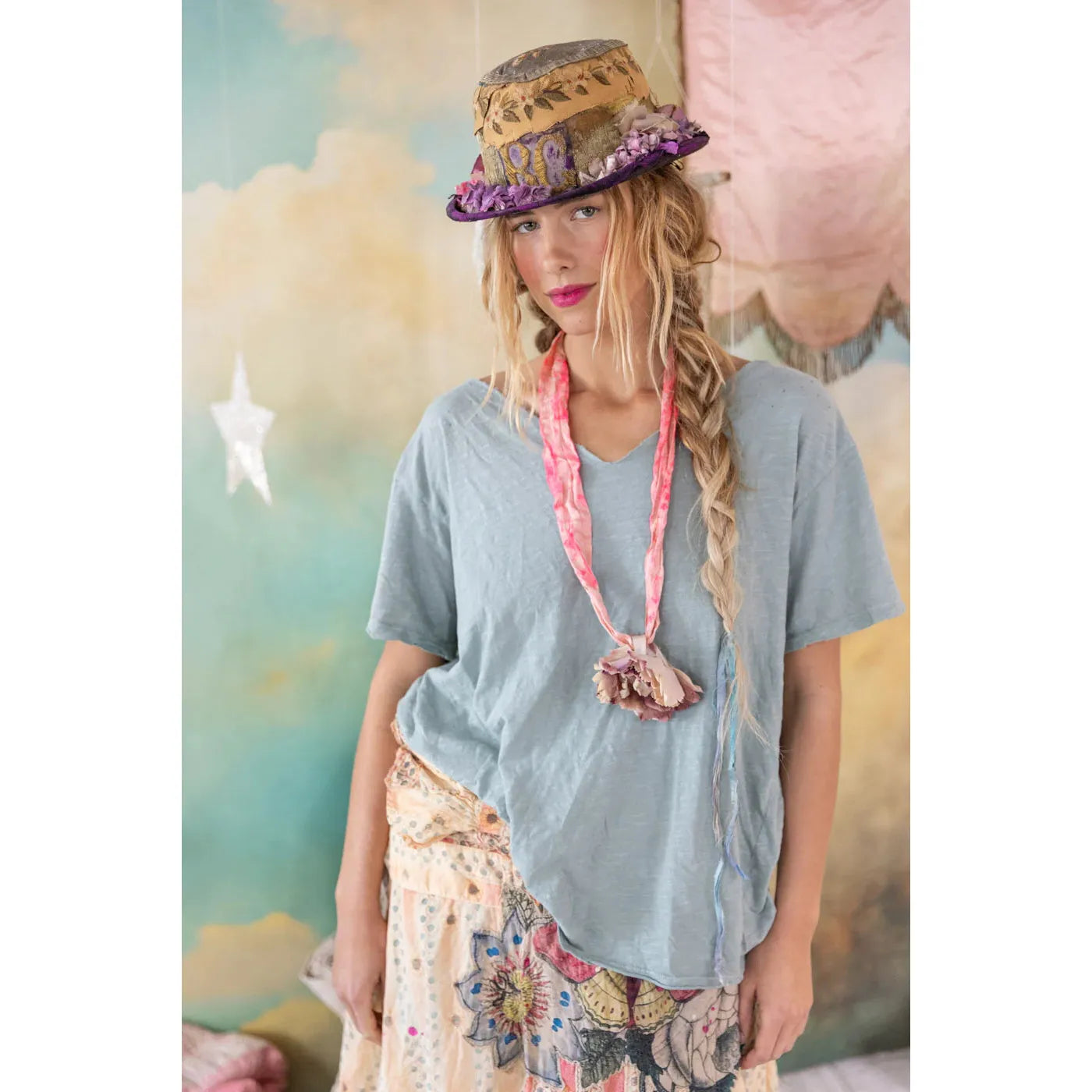 Magnolia Pearl Europa Tee in Dove 1411