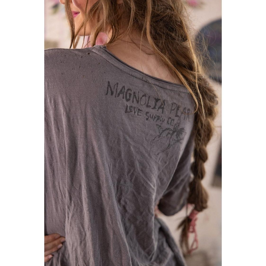 Magnolia Pearl Fraise Tee in Ozzy