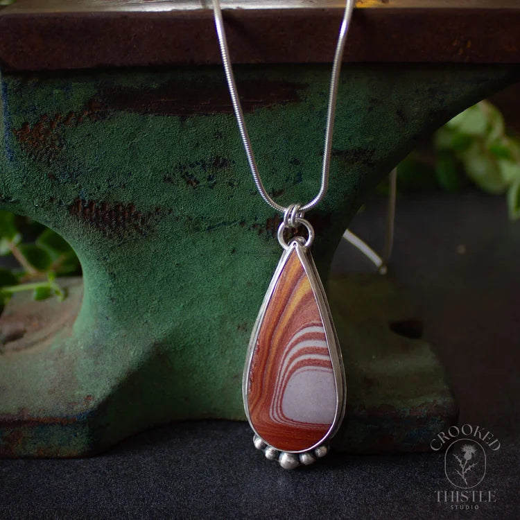 Crooked Thistle Wonder Stone Pendant