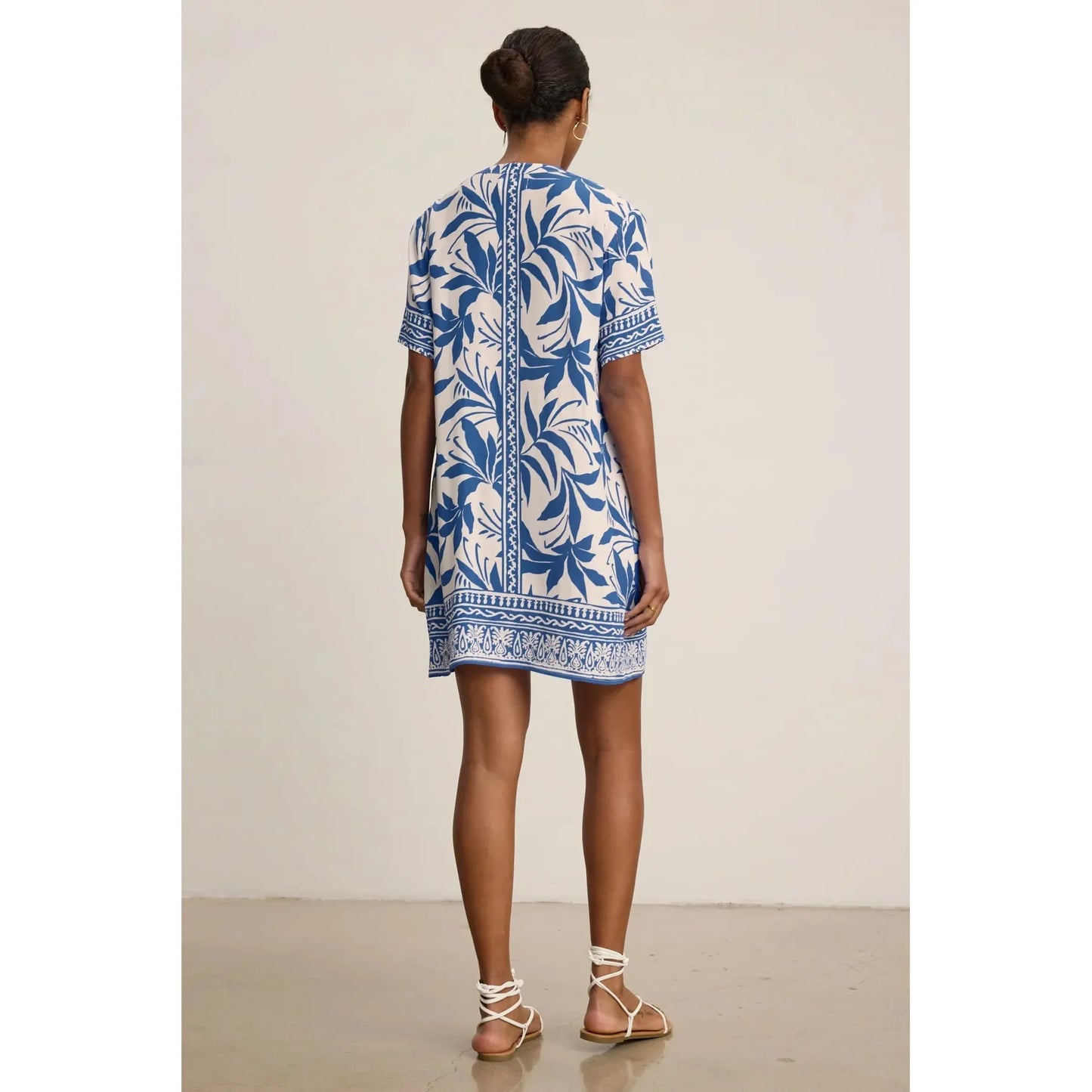 Velvet by Graham & Spencer Vanessa Fiji Printed Viscose Dress in Cobalt