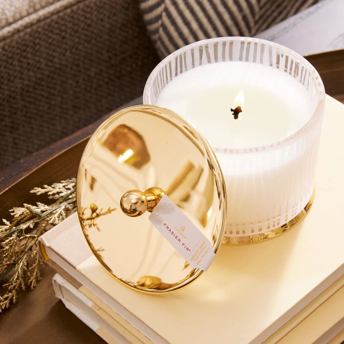 Thymes Frasier Fir Frosted Wood Grain Candle