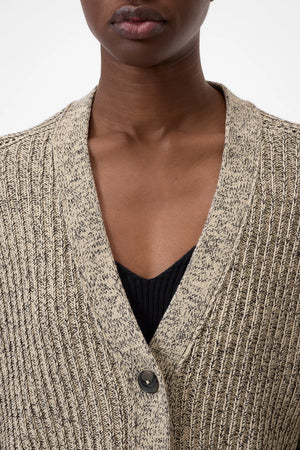 CLOSED Cardigan in Mouline Yarn in Desert Beige