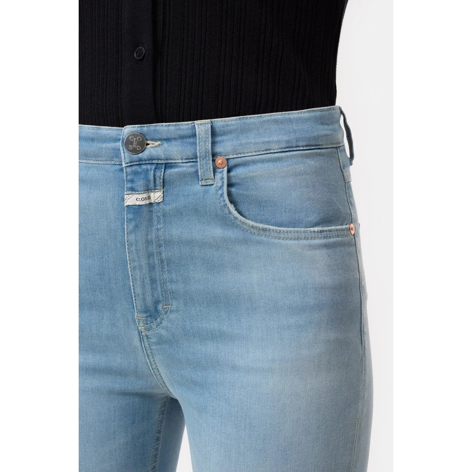 Closed Flared Jeans Hi-Sun in Light Blue
