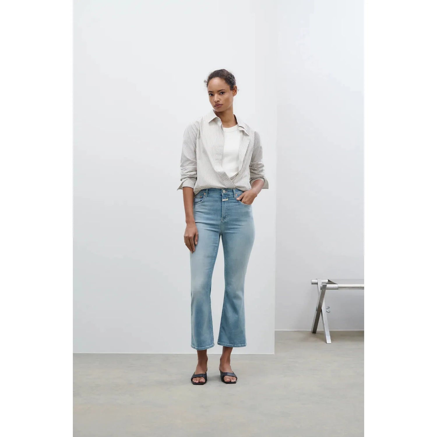 Closed Flared Jeans Hi-Sun in Light Blue