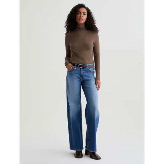 AG Jeans Adria Low Rise Wide Leg in Headline
