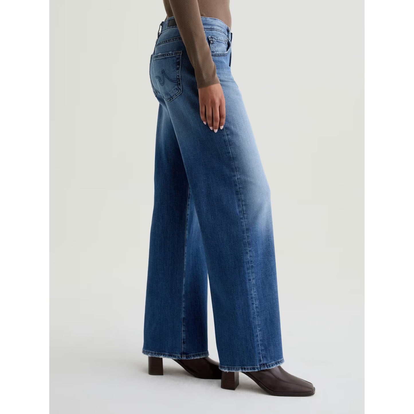 AG Jeans Adria Low Rise Wide Leg in Headline