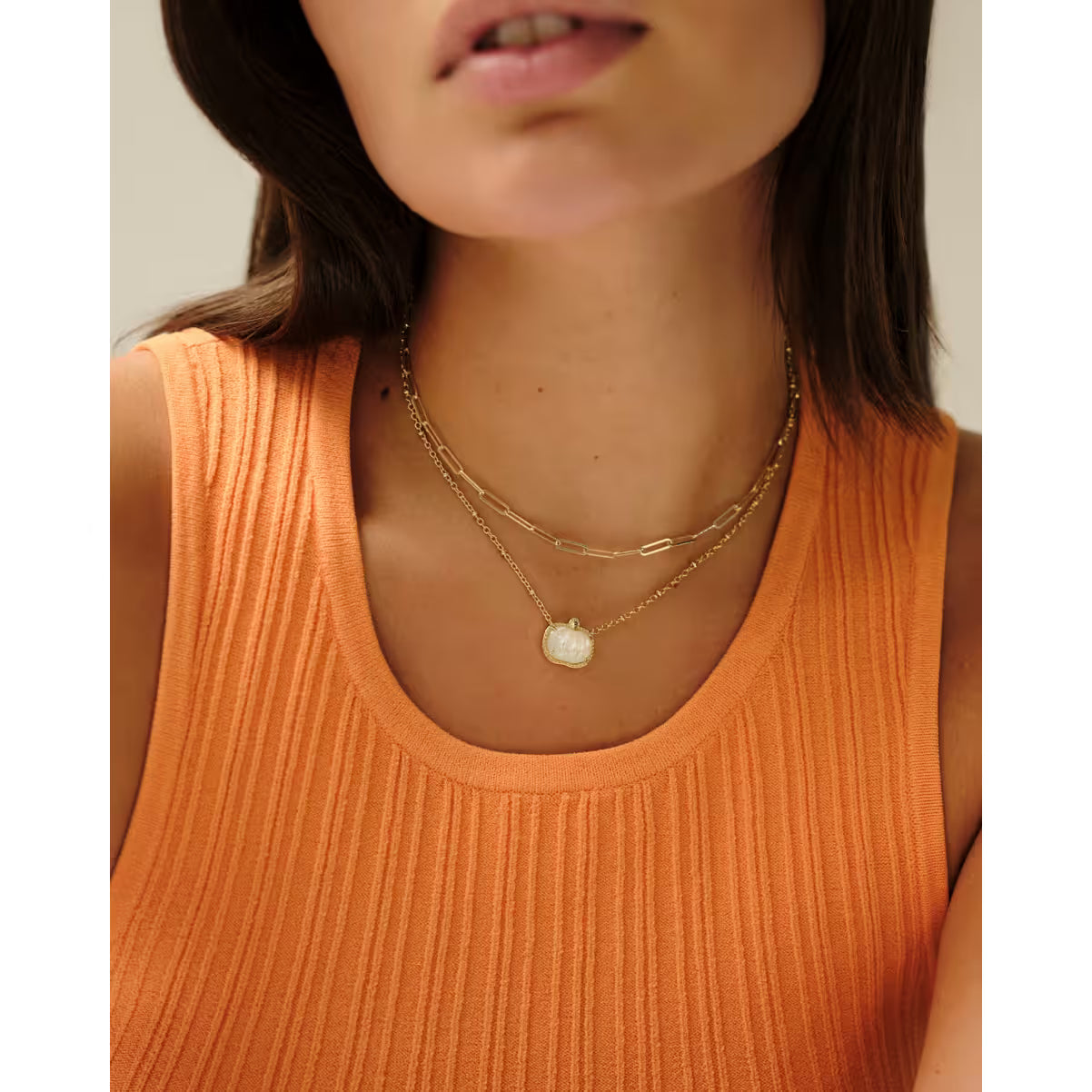Kendra Scott Pumpkin Gold Short Necklace