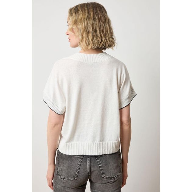 Lilla P Short Sleeve V-Neck Pullover Sweater in Pearl