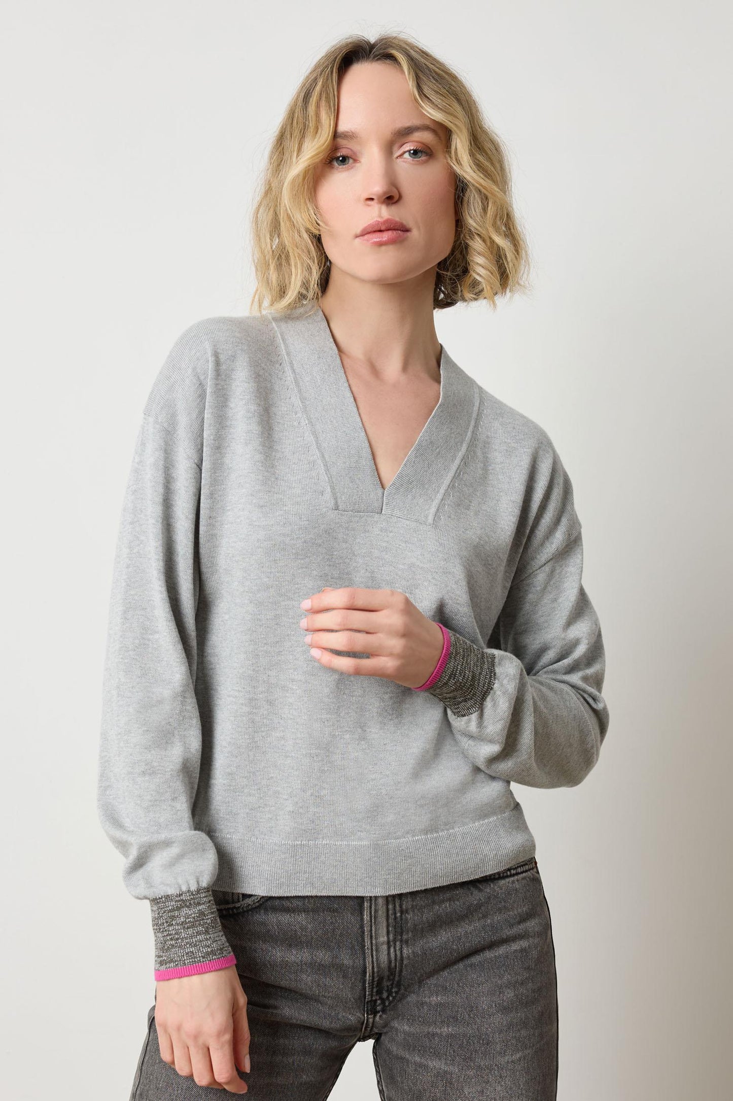 Lilla P V-Neck Pullover Sweater in Heather Grey