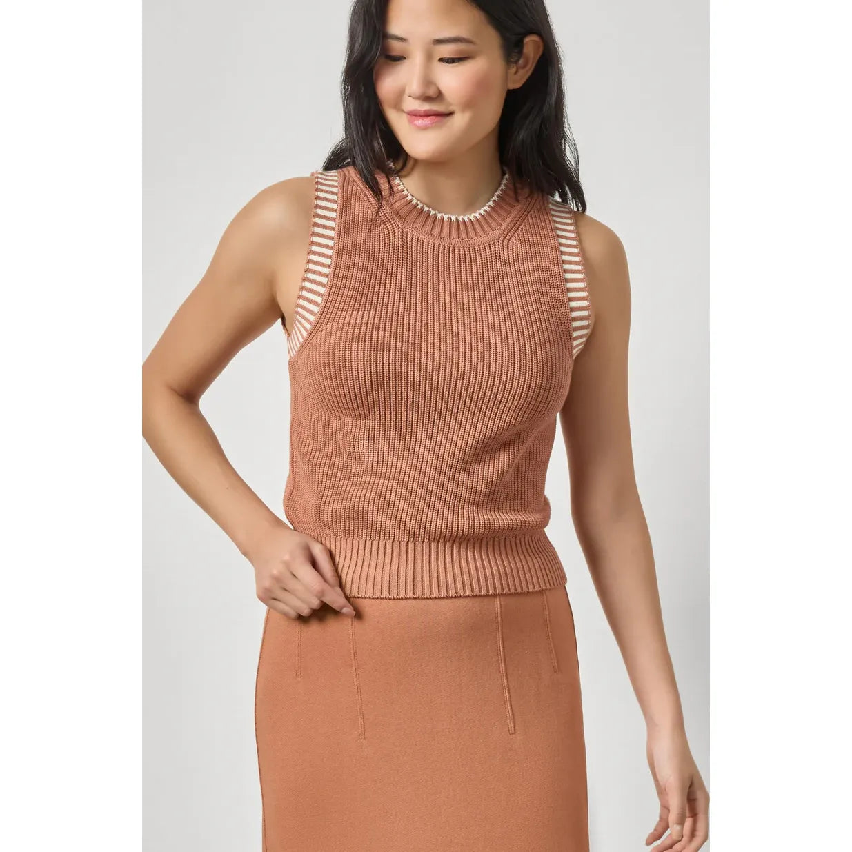 Lilla P Sleeveless Crewneck Sweater in Driftwood