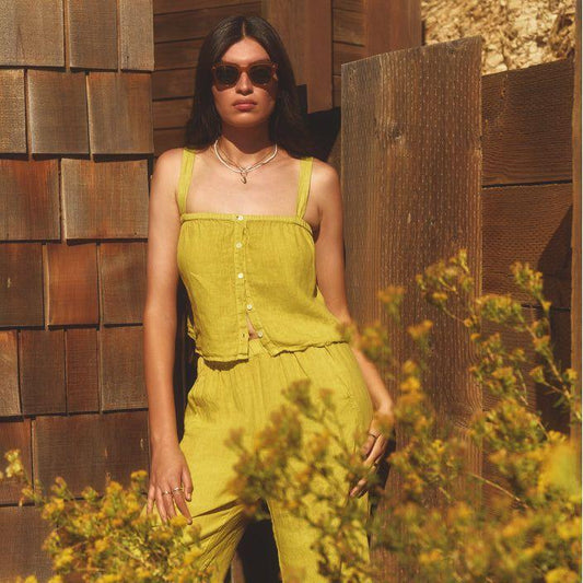 Velvet by Graham & Spencer Quin Woven Linen Top in Dandelion