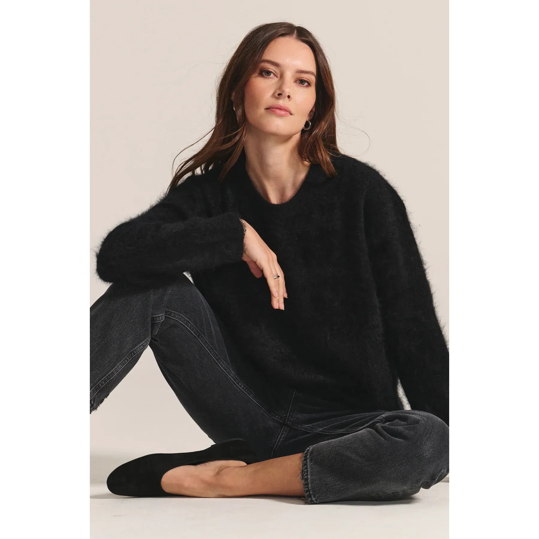 Velvet by Graham & Spencer Jacqueline Cashmere Sweater in Black