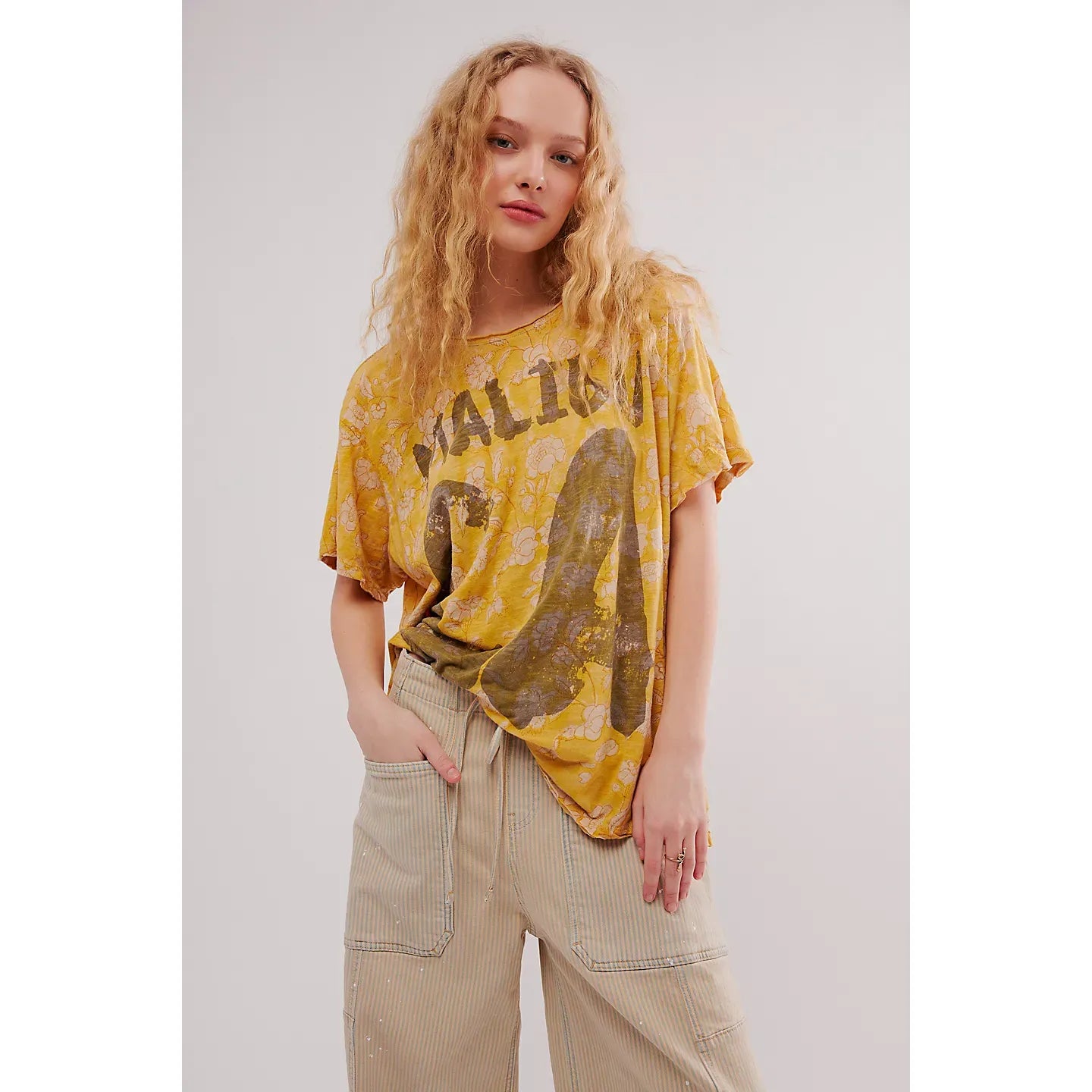 Consignment041 Magnolia Pearl Malibu Tee in Encelia Size O/S