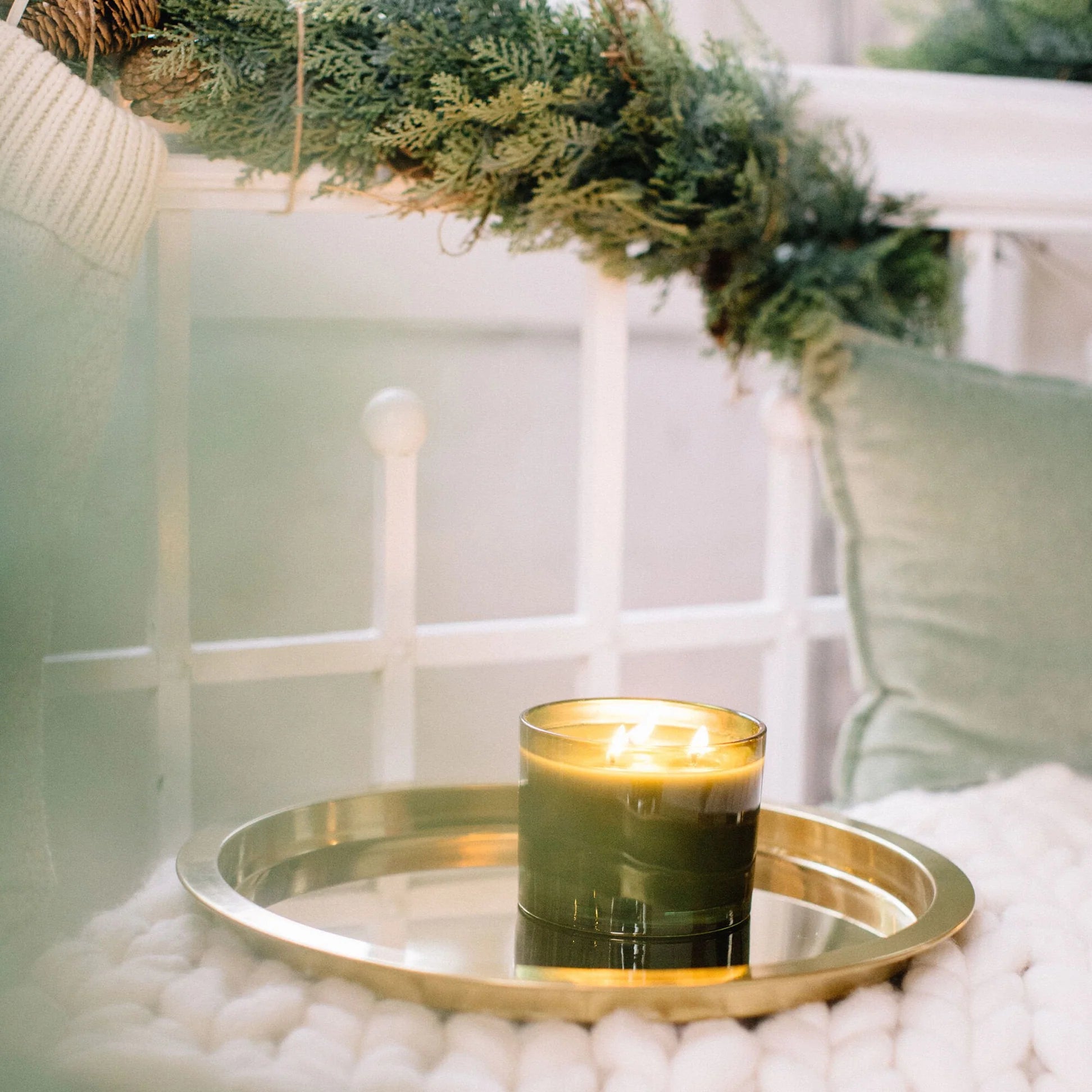 Thymes Frasier Fir Green 3 Wick Candle