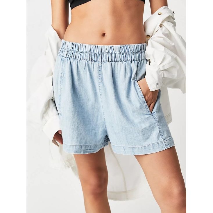 Free People We The Free Get Free Chambray Pull-On Shorts in Sand Dollar