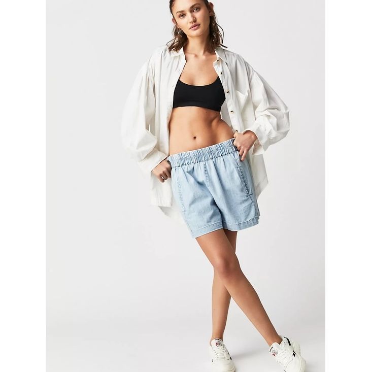 Free People We The Free Get Free Chambray Pull-On Shorts in Sand Dollar