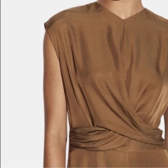 Vince Sleeveless Silk Blend Twist Front in Bronze