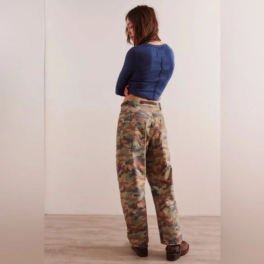 Free People Moxie Printed Low Slung Barrel Jeans