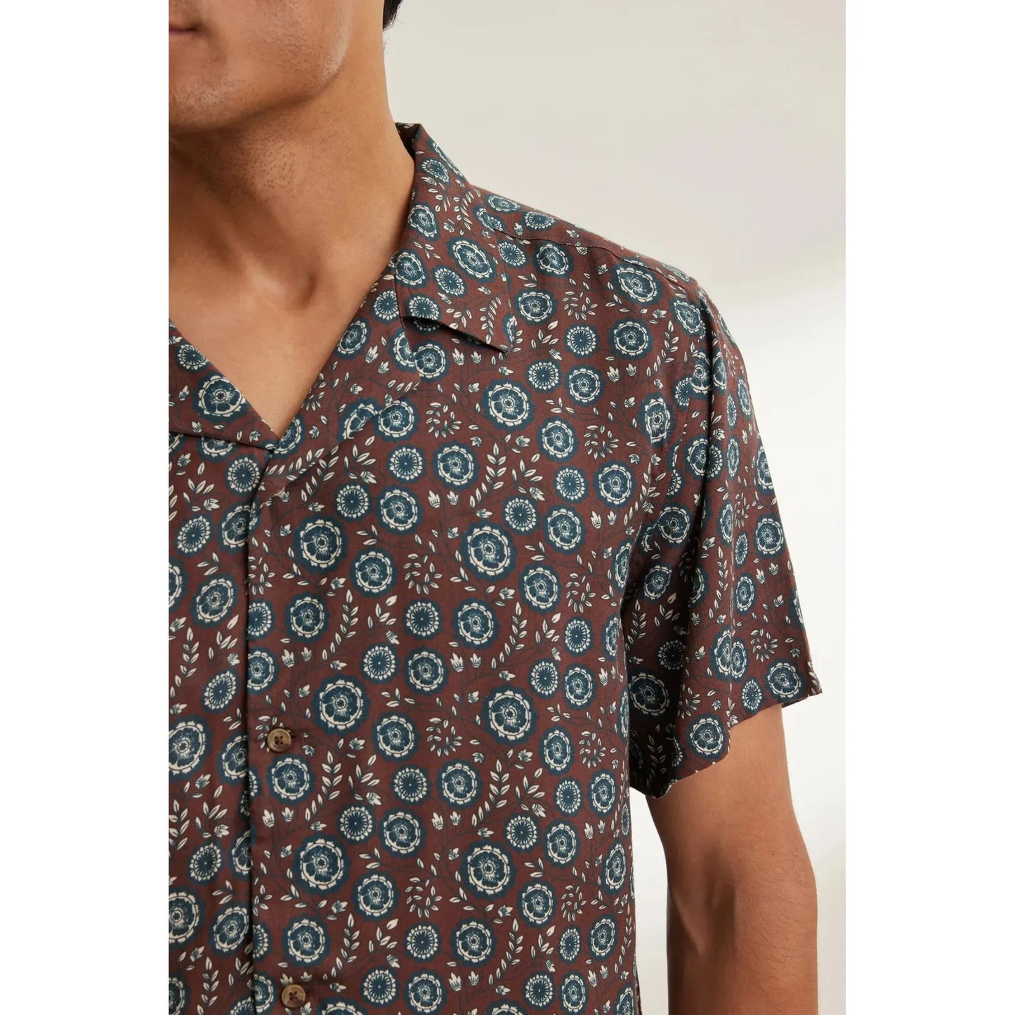Velvetmen Emilio Printed Modal Button Up Shirt in Cocoa