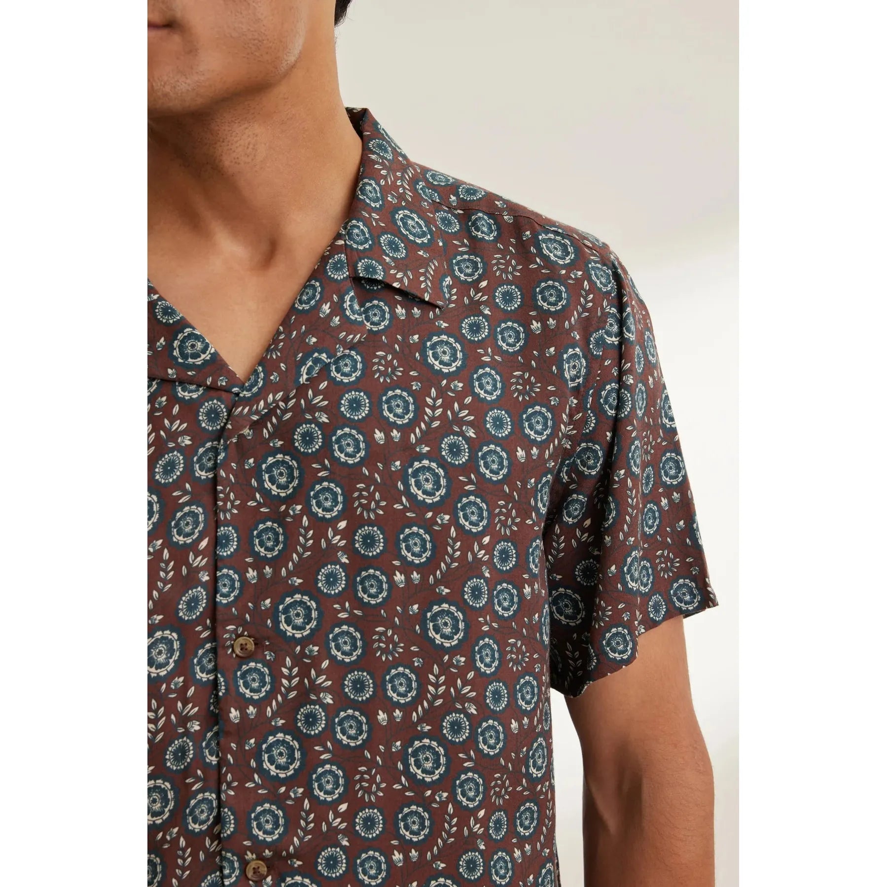 Velvetmen Emilio Printed Modal Button Up Shirt in Cocoa