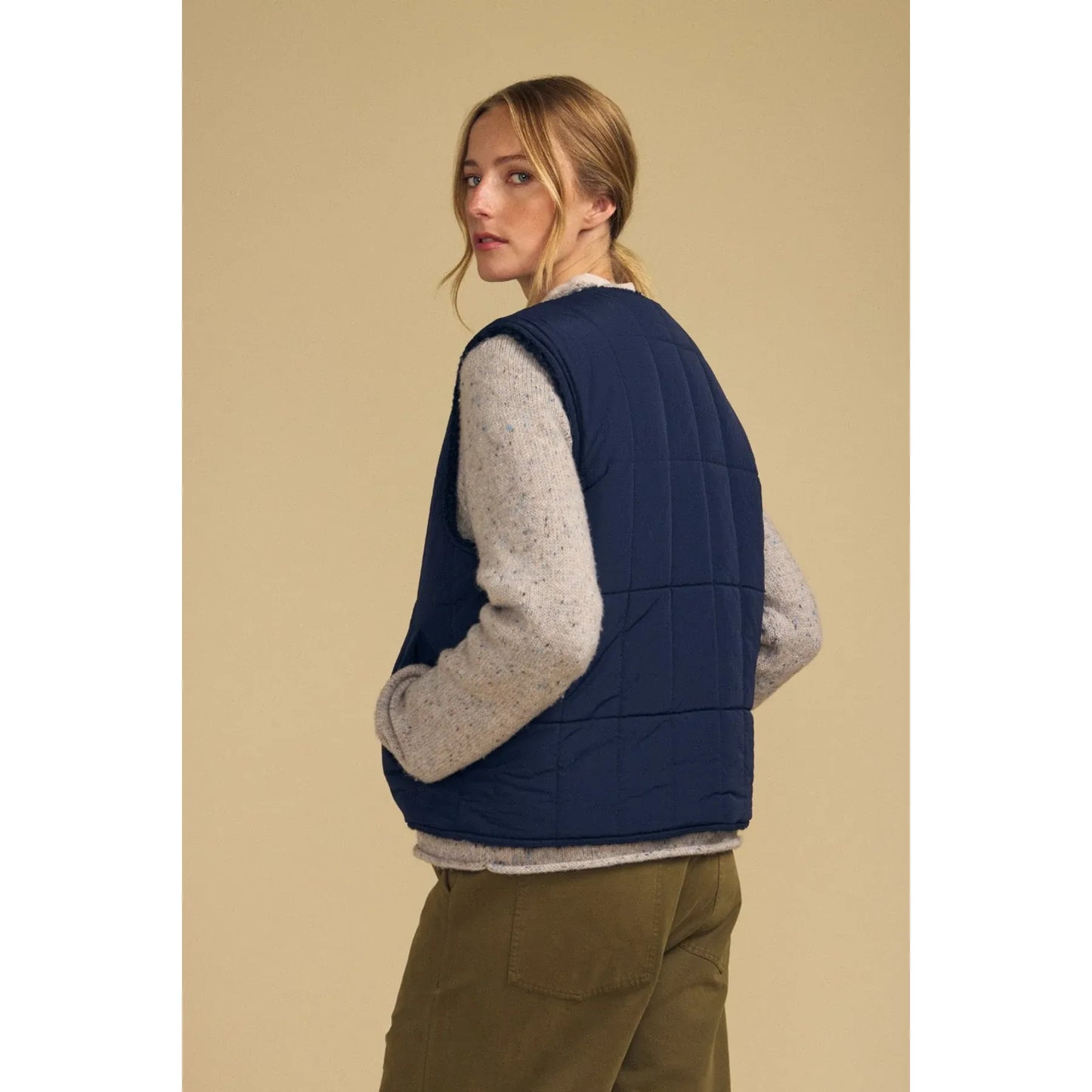 Velvet Onyx Reversible Vest in Navy/Faux Sherpa