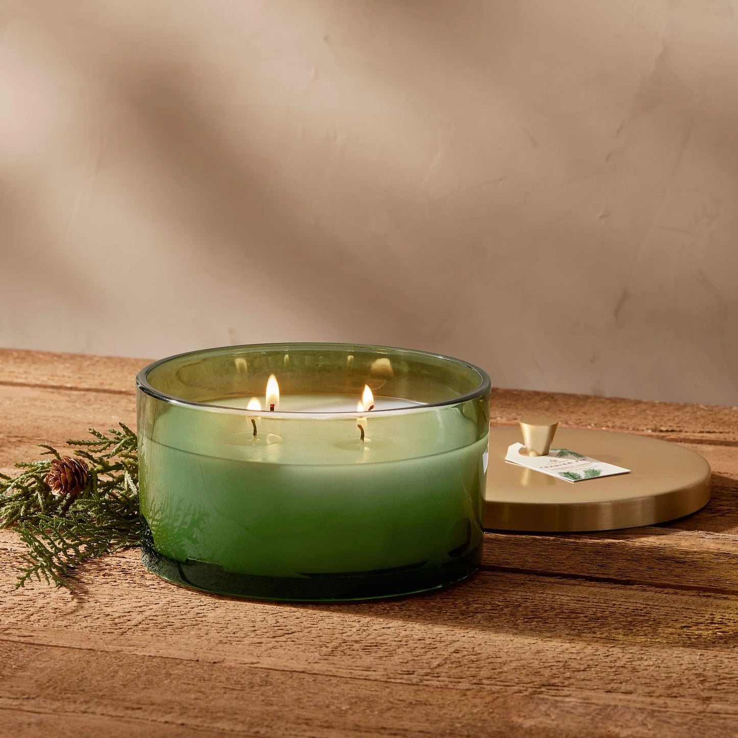 Thymes Frasier Fir Green 4 Wick Candle