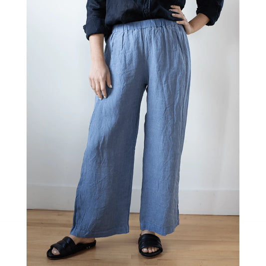Velvet by Graham & Spencer Lola Linen Straight Leg Pant in Indigo