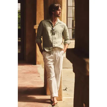 Velvetmen Caruso Linen Button Up in Celery