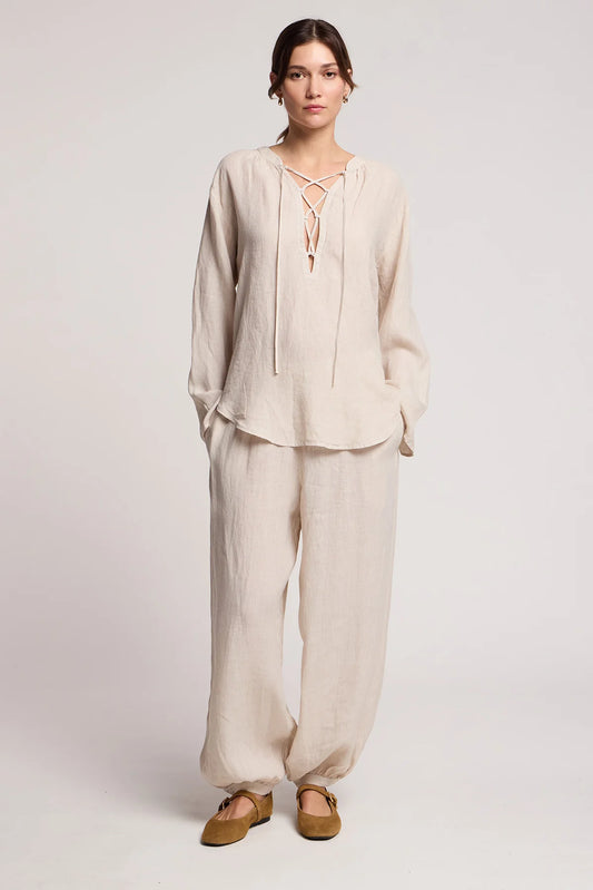 Velvet by Graham & Spencer Salma Linen Top in Cobble